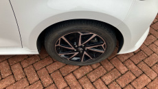 Toyota Yaris 1.5 Hybrid Design 5dr CVT Hybrid Hatchback